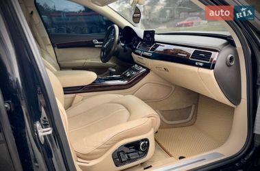 Седан Audi A8 2013 в Львове