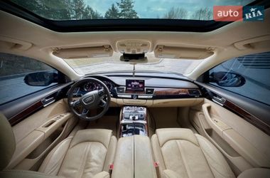 Седан Audi A8 2013 в Львове