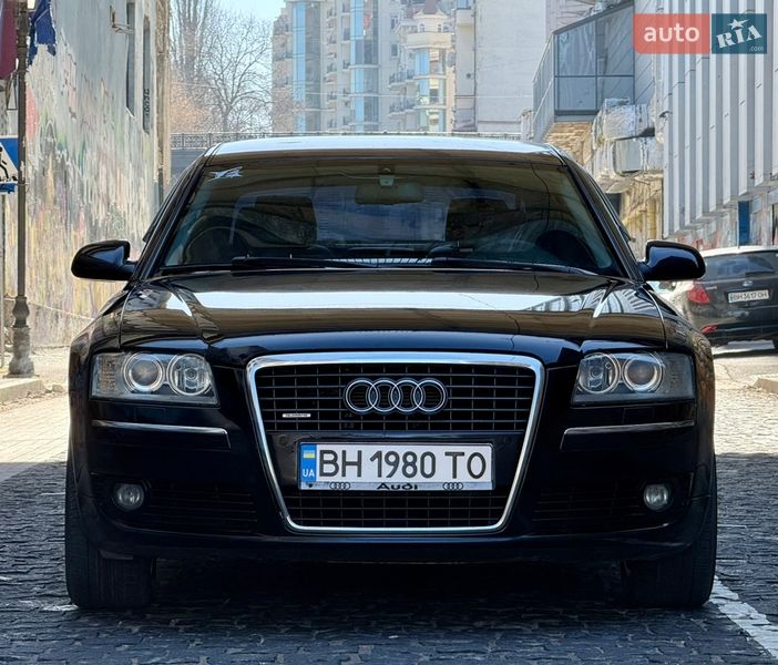 Седан Audi A8 2006 в Одессе