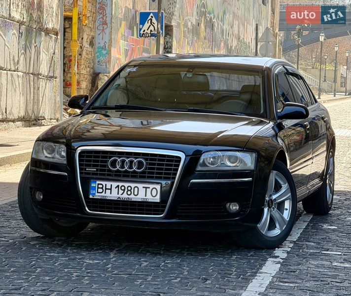 Седан Audi A8 2006 в Одессе