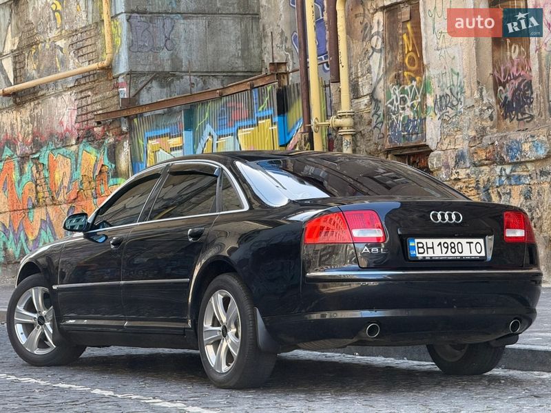 Седан Audi A8 2006 в Одессе