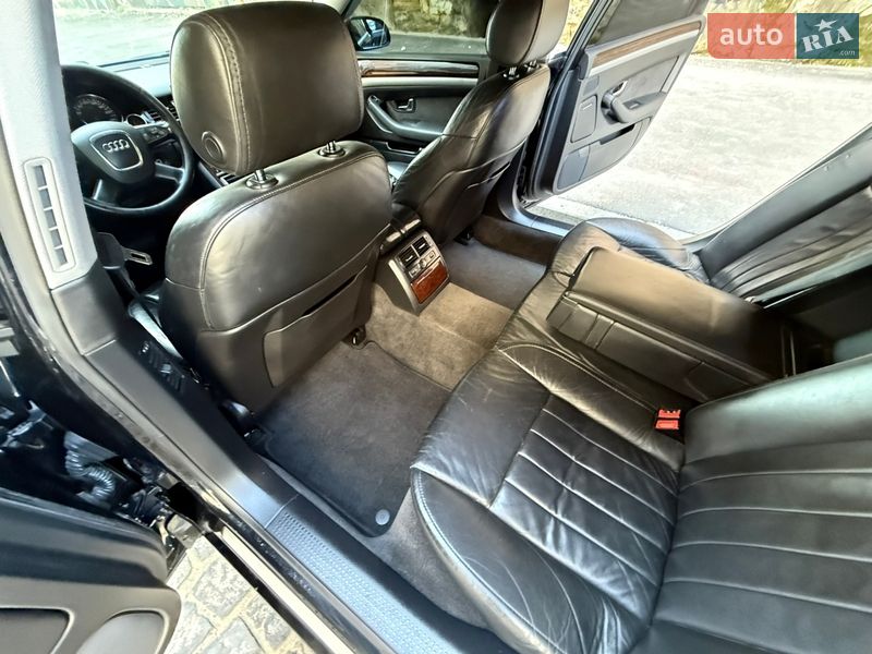 Седан Audi A8 2006 в Одессе