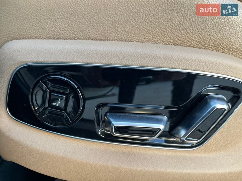 Седан Audi A8 2018 в Львове фото 13 Седан Audi A8 2018 в Львове