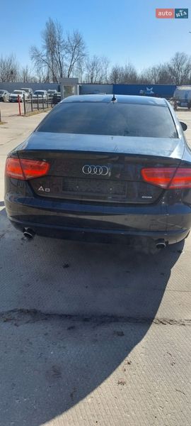 Седан Audi A8 2010 в Киеве