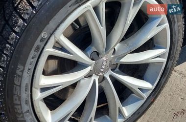 Седан Audi A8 2010 в Киеве
