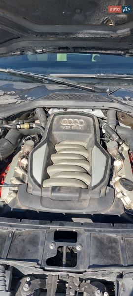 Седан Audi A8 2010 в Киеве