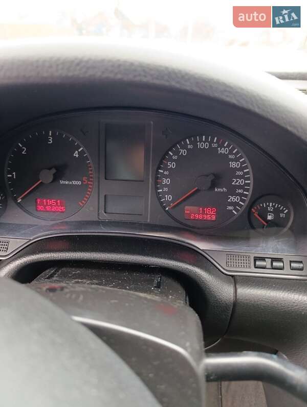 Седан Audi A8 2002 в Демидівці фото 9 Седан Audi A8 2002 в Демидівці