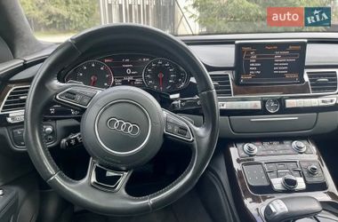 Седан Audi A8 2016 в Києві