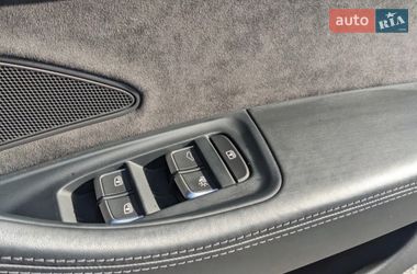 Седан Audi A8 2016 в Києві