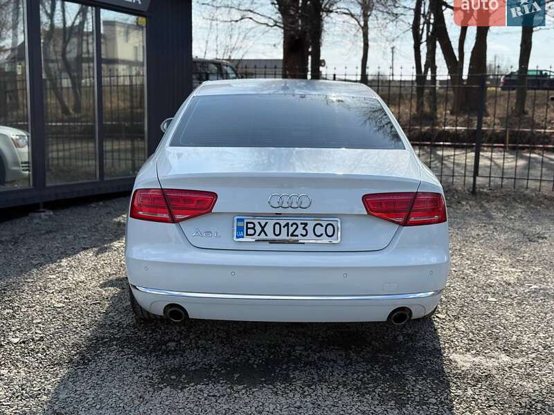 Седан Audi A8 2012 в Хмельницком