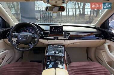 Седан Audi A8 2012 в Хмельницком