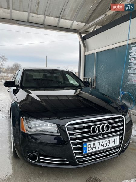 Седан Audi A8 2013 в Кропивницком