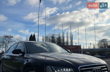 Седан Audi A8 2013 в Кропивницком