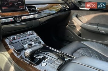Седан Audi A8 2013 в Кропивницком