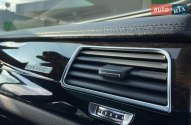 Седан Audi A8 2013 в Кропивницком