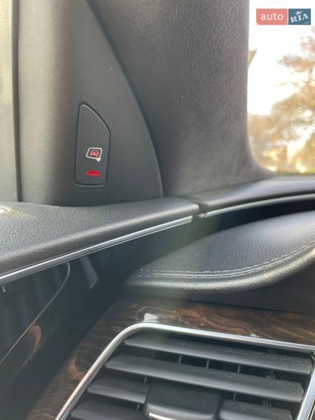 Седан Audi A8 2013 в Кропивницком