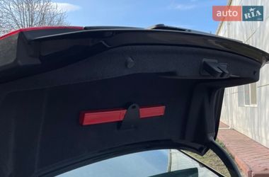 Седан Audi A8 2013 в Кропивницком