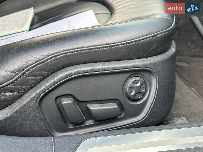 Седан Audi A8 2017 в Львове