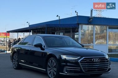 Седан Audi A8 2018 в Києві