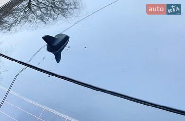 Седан Audi A8 2004 в Днепре