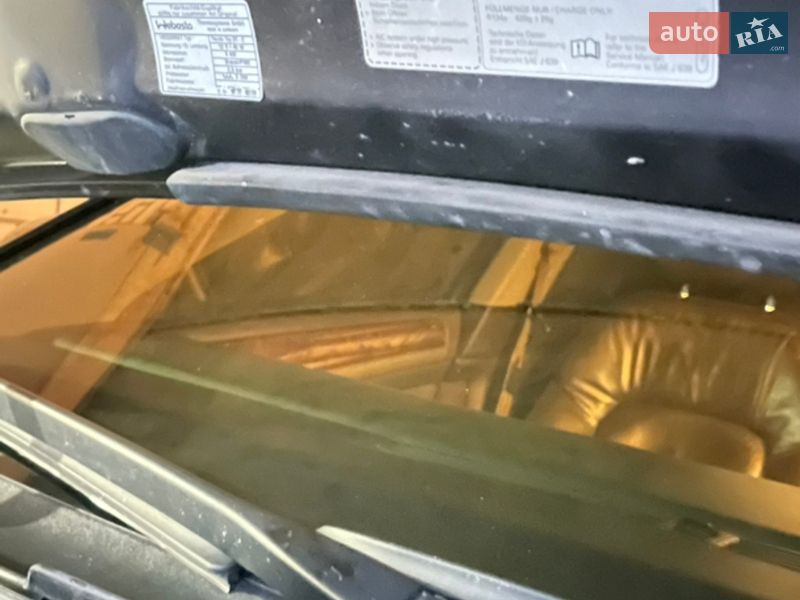 Седан Audi A8 2004 в Днепре