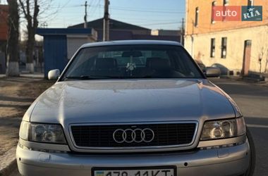 Седан Audi A8 1998 в Василькові