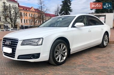 Седан Audi A8 2012 в Киеве