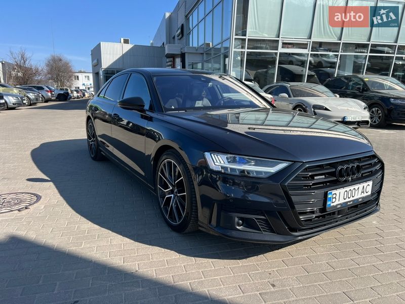 Седан Audi A8 2019 в Полтаве