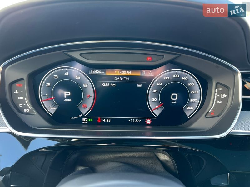Седан Audi A8 2019 в Полтаве
