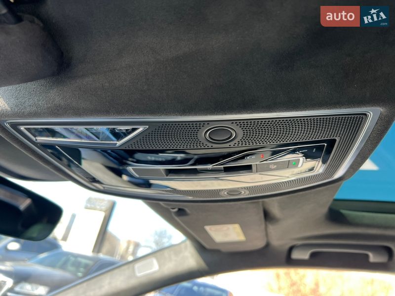 Седан Audi A8 2019 в Полтаве