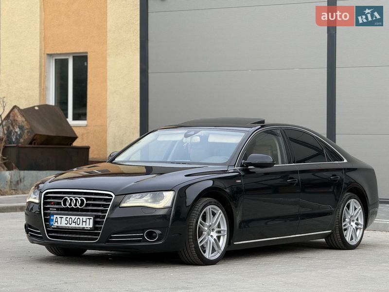 Седан Audi A8 2011 в Ивано-Франковске