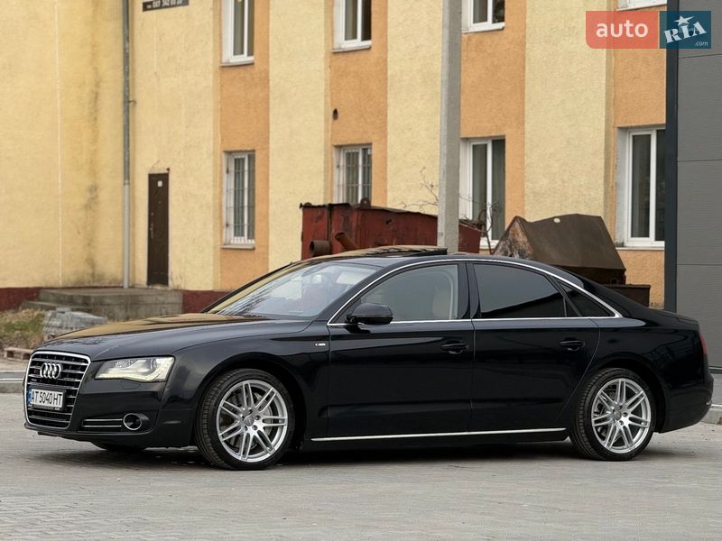 Седан Audi A8 2011 в Ивано-Франковске