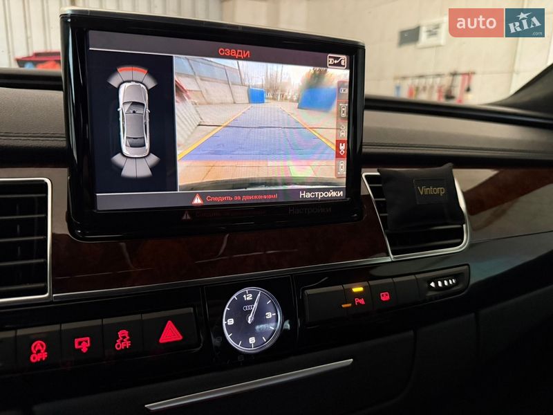Седан Audi A8 2012 в Николаеве