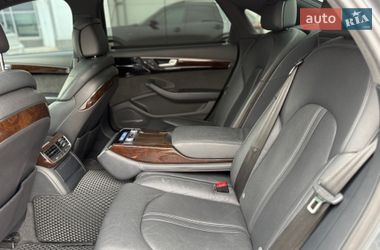 Седан Audi A8 2014 в Киеве