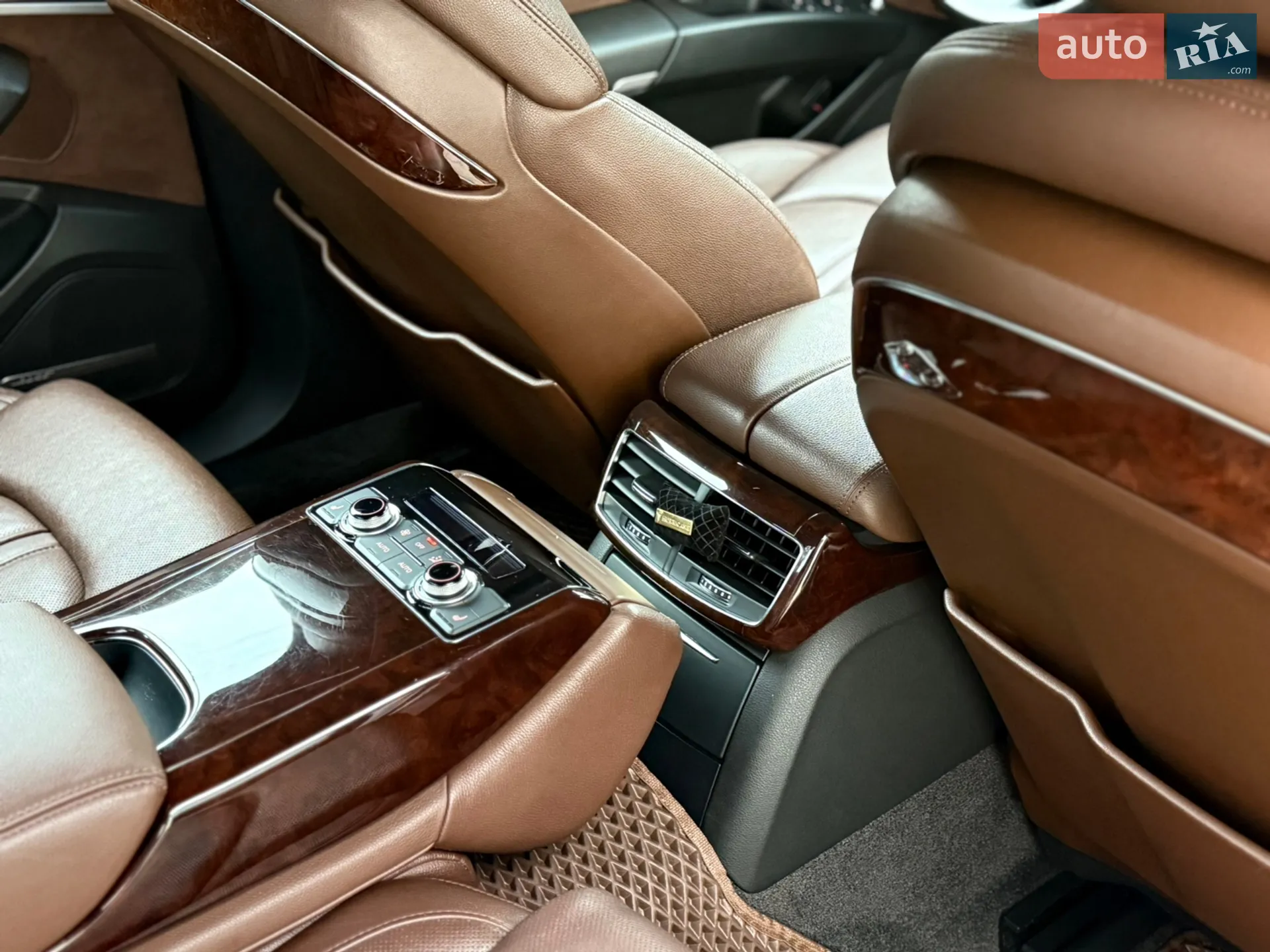 2012 Audi A8 - мініатюра 27