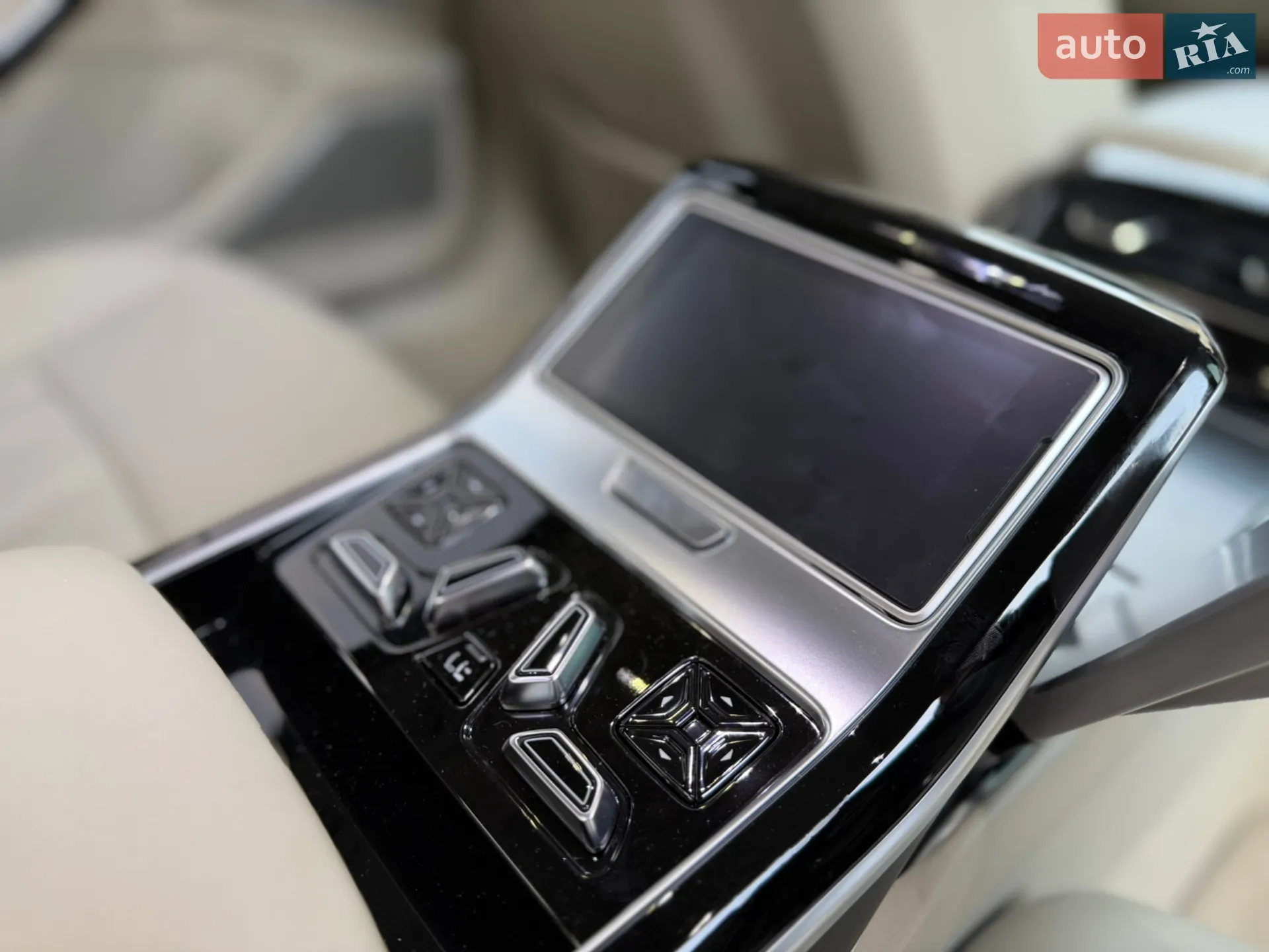 2019 Audi A8 - мініатюра 28