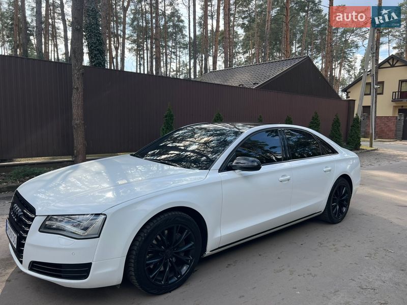 Седан Audi A8 2011 в Киеве