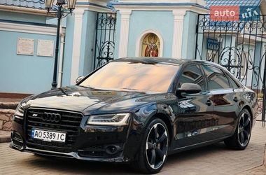 Седан Audi A8 2015 в Киеве