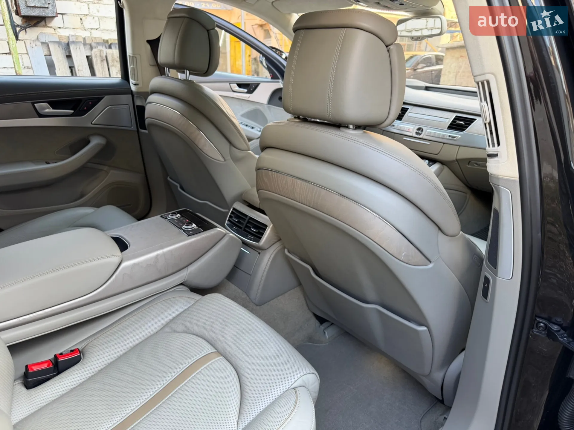 2015 Audi A8 - мініатюра 30