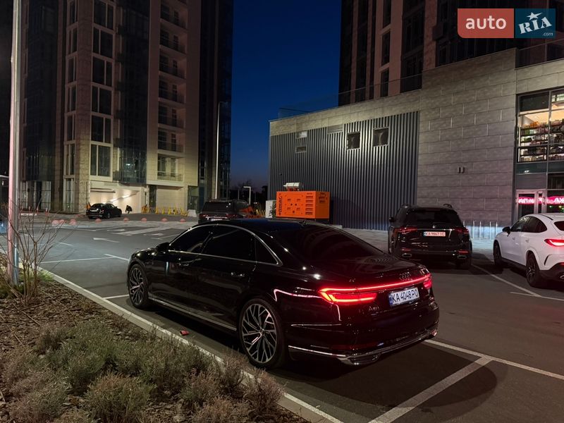 Седан Audi A8 2020 в Киеве