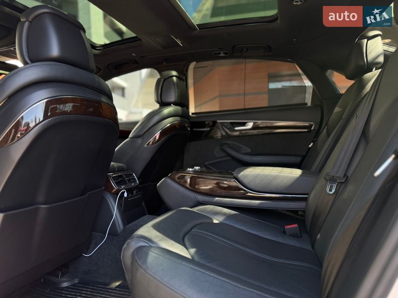 Седан Audi A8 2015 в Киеве фото 13 Седан Audi A8 2015 в Киеве