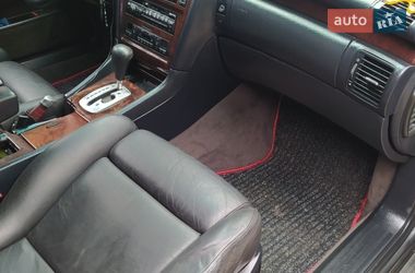 Седан Audi A8 1997 в Черновцах