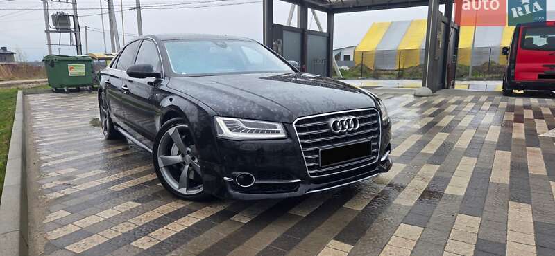 2016 Audi A8, VIN WAUZZZ4H4HN010849:plate — фото 1 (autoria)