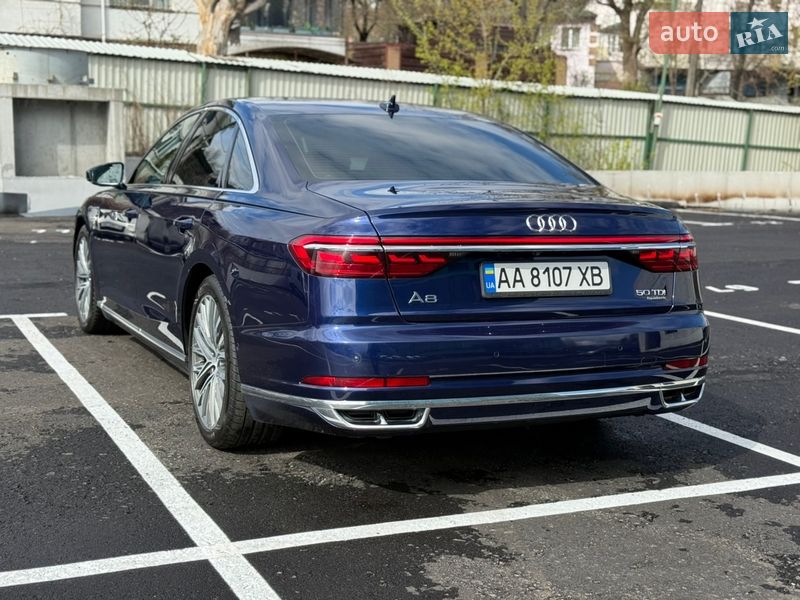 Седан Audi A8 2018 в Києві фото 14 Седан Audi A8 2018 в Києві