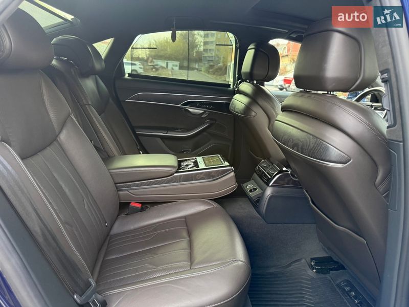 Седан Audi A8 2018 в Києві фото 55 Седан Audi A8 2018 в Києві