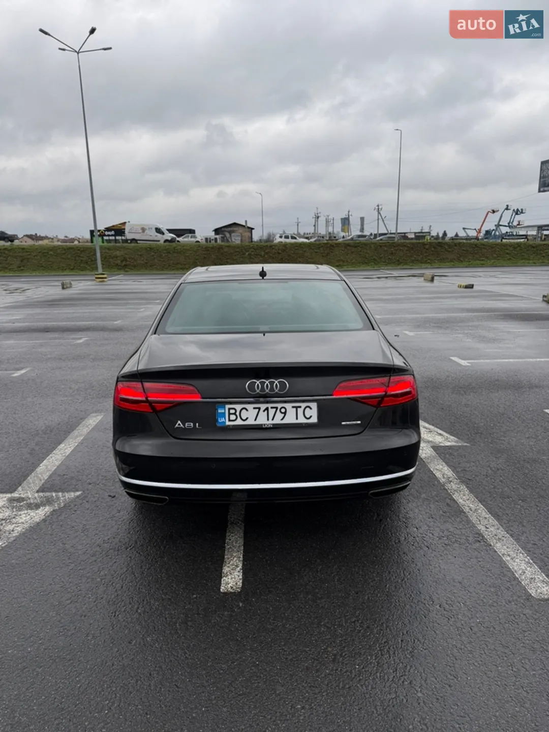 2016 Audi A8 - мініатюра 4