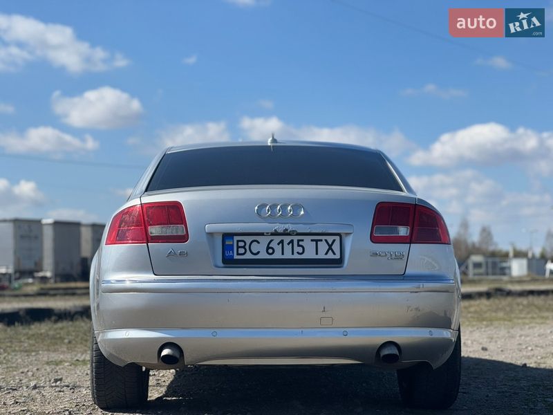 Седан Audi A8 2007 в Львові
