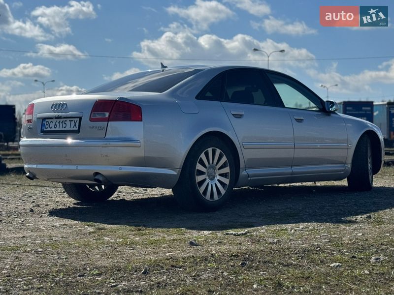 Седан Audi A8 2007 в Львові