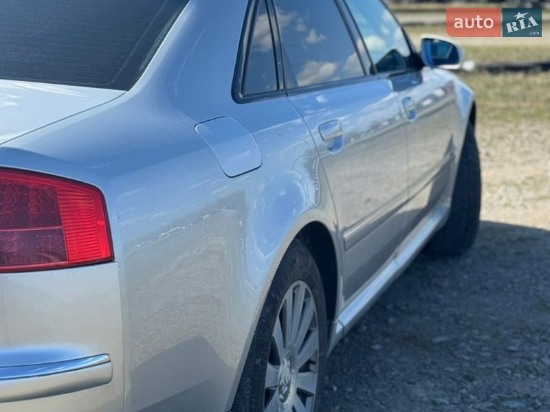 Седан Audi A8 2007 в Львові