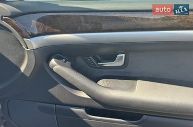 Седан Audi A8 2007 в Львові